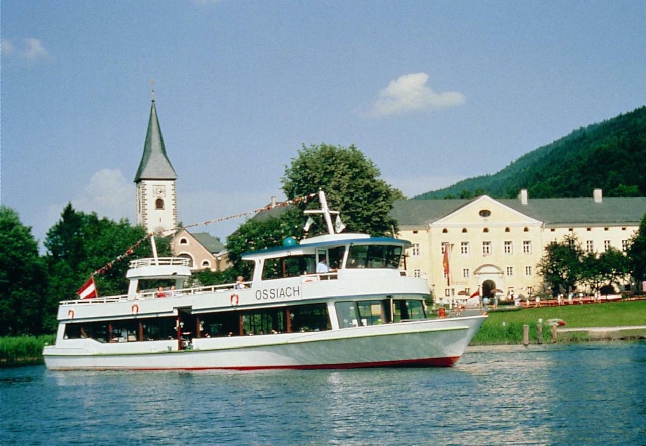 Fruehstueckspension Blasge Bodensdorf Exterior photo